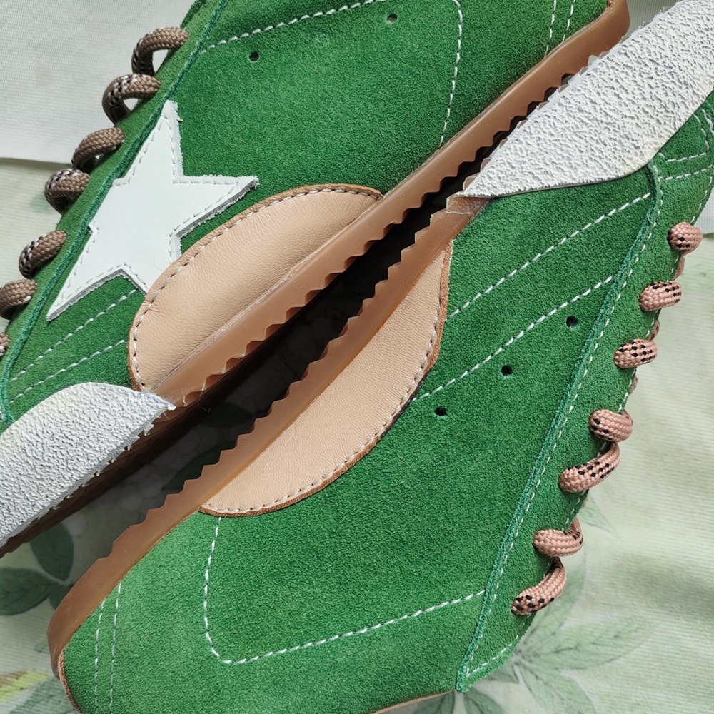 Golden Goose Green Suede Sneakers with White Star & Tan Accents - Picture 4 of 7